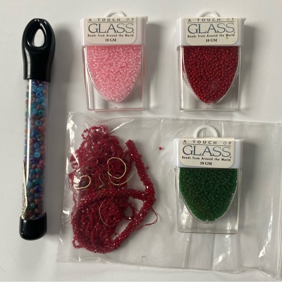 Czech Mixed Glass Bead Lot Red Pink Mixed Flowers Jewelry Making NEW Vintage - Picture 15 of 15